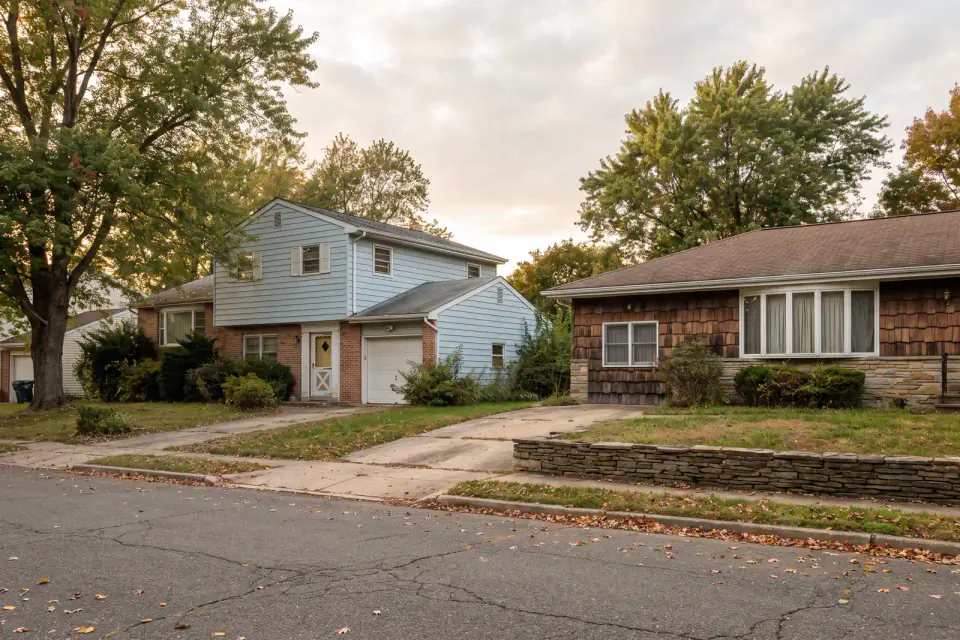 Postwar split-level and ranch homes in Cherry Hill, New Jersey