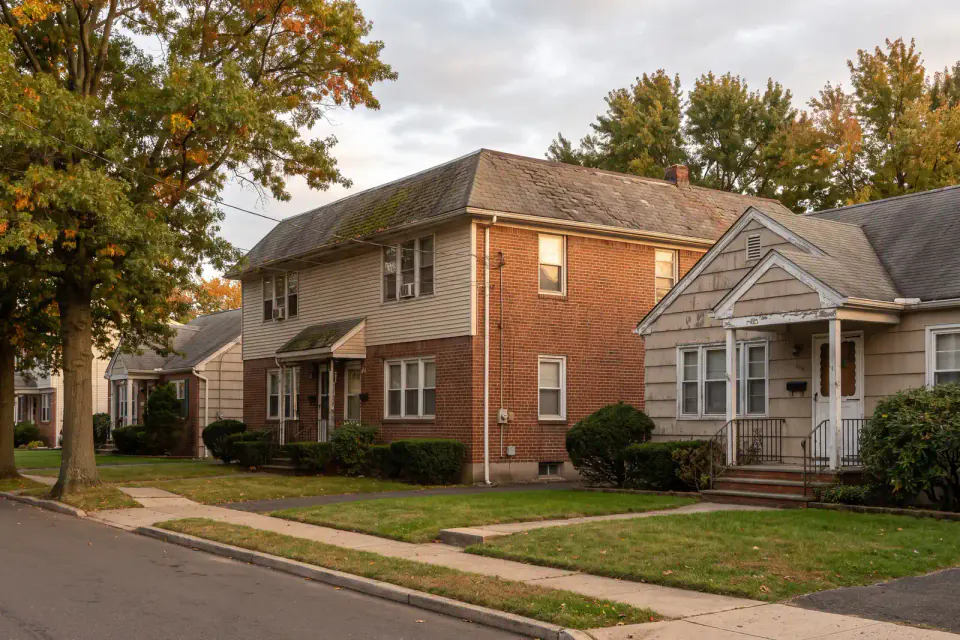 New Brunswick multifamily housing and Edison postwar homes in Middlesex County New Jersey